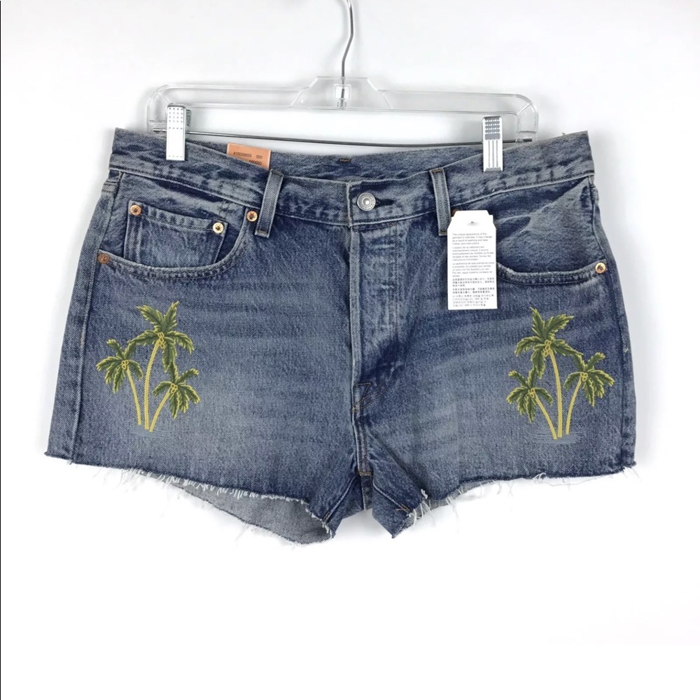 Levis 501 Wild Dreaming Cut Off Shorts